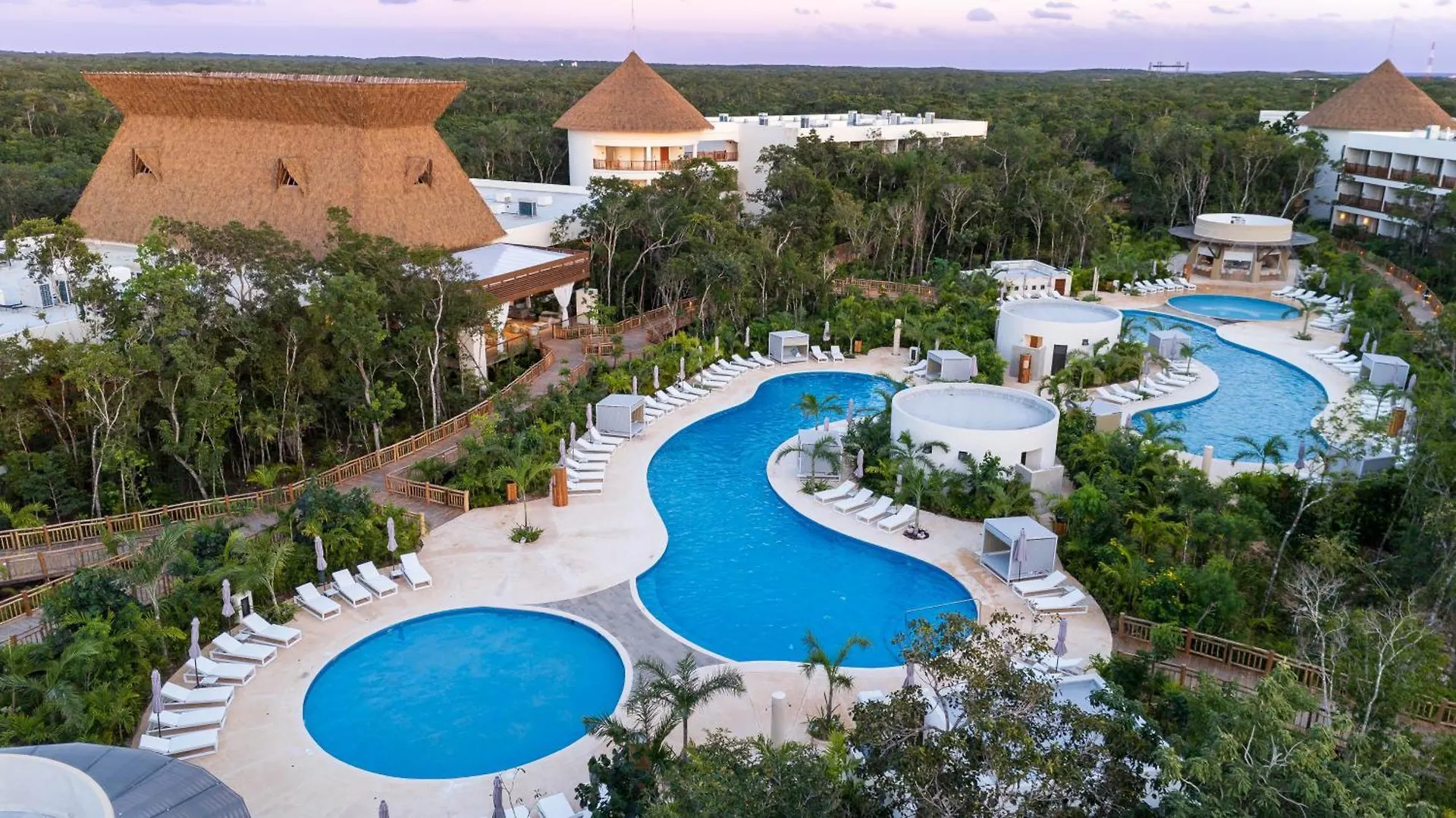 Hotel Mundo Maya Tulum